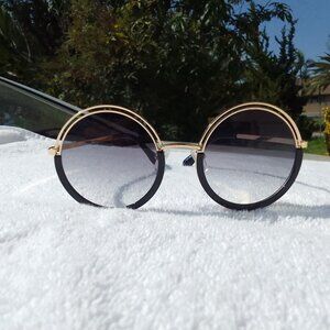 Best-selling super-sharp vintage-round gold-plate sunglasses, brand new
